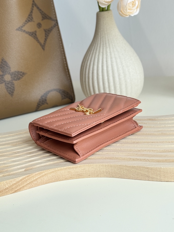 イヴサンローラン財布側面デザイン